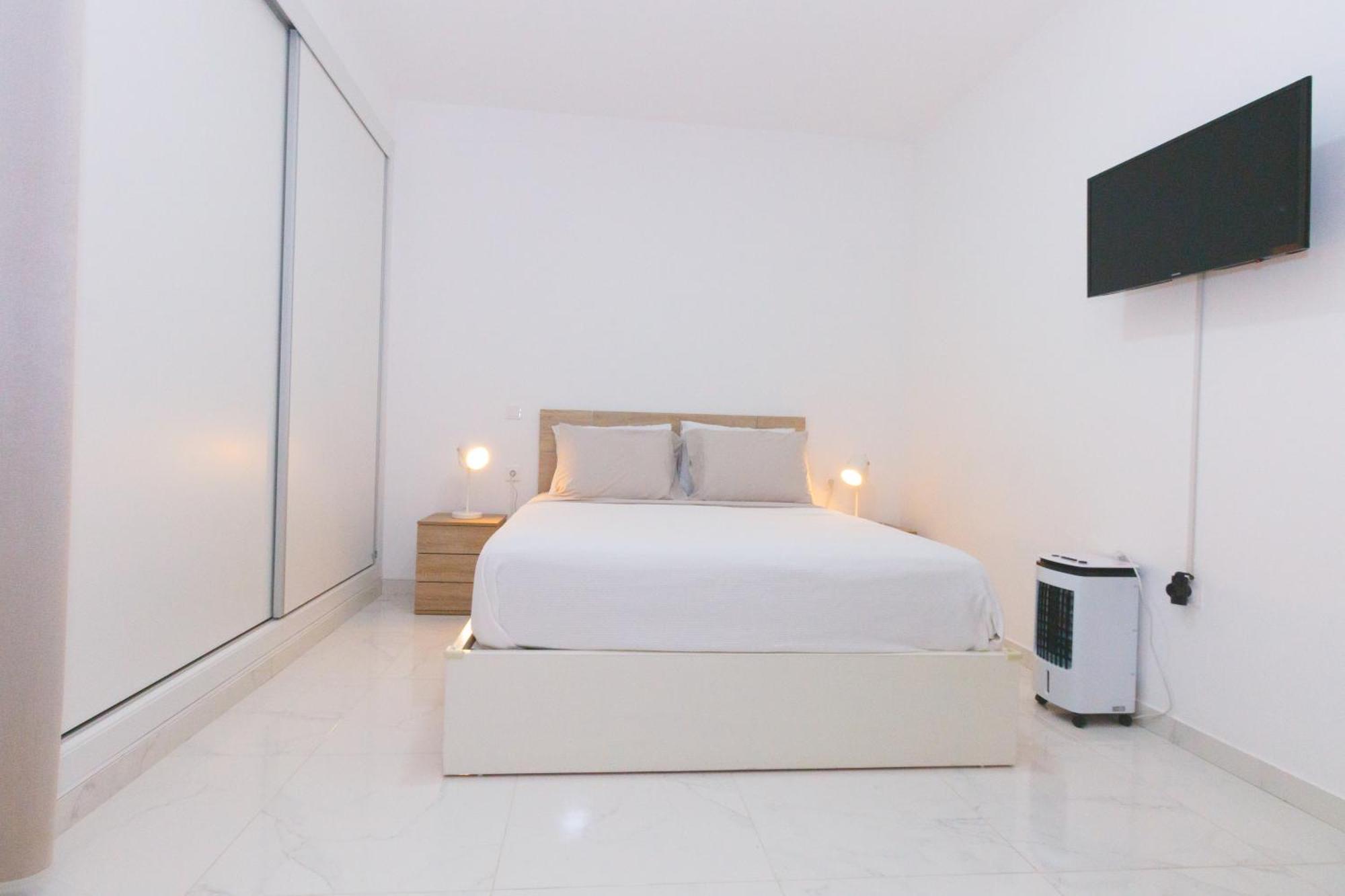 Brand New Spacious T3 Apartment In Santa Maria Esterno foto