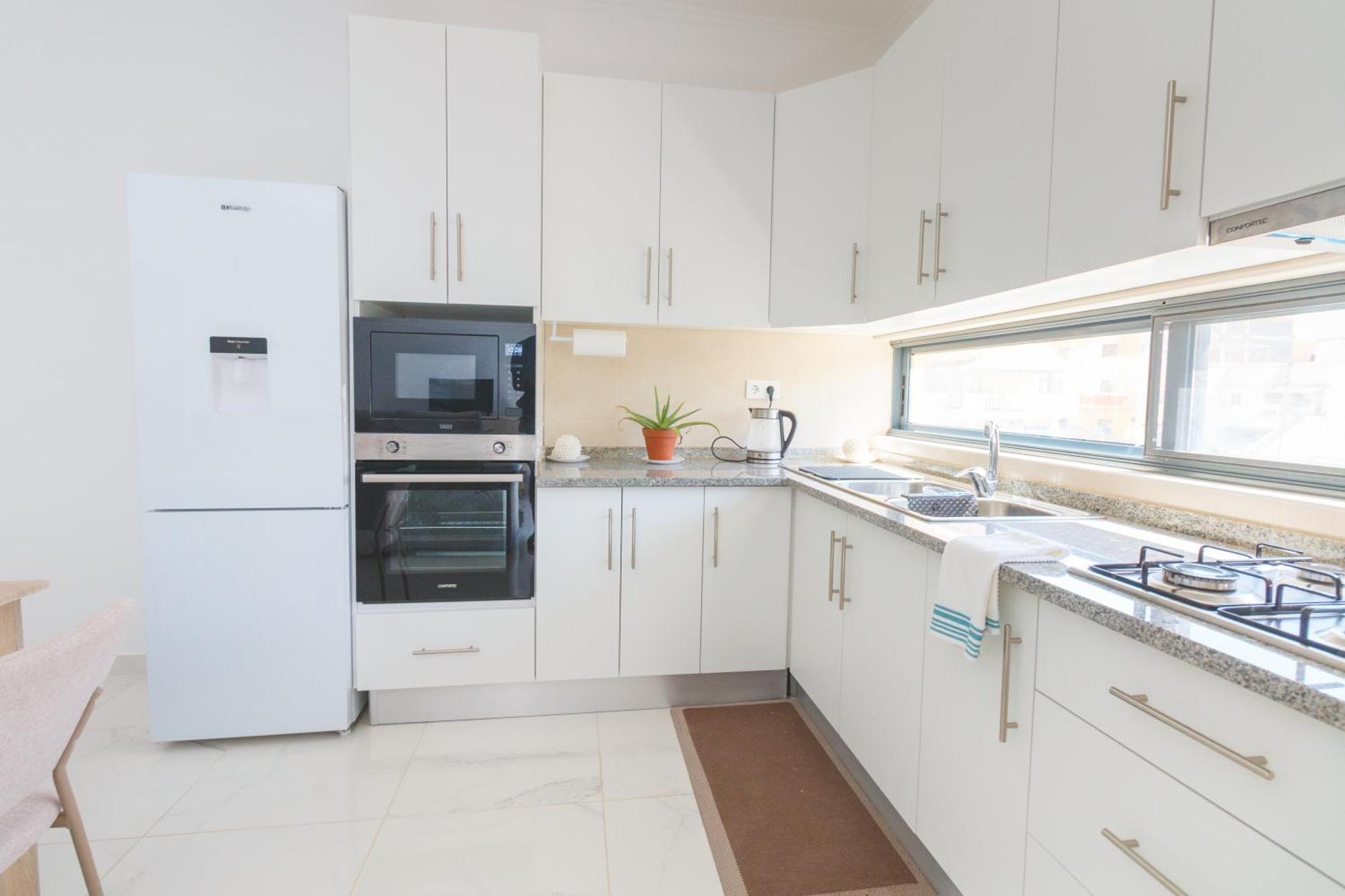 Brand New Spacious T3 Apartment In Santa Maria Esterno foto