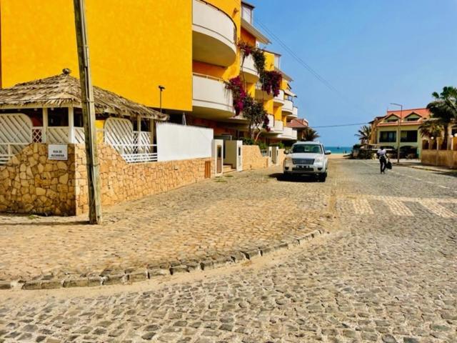 Brand New Spacious T3 Apartment In Santa Maria Esterno foto