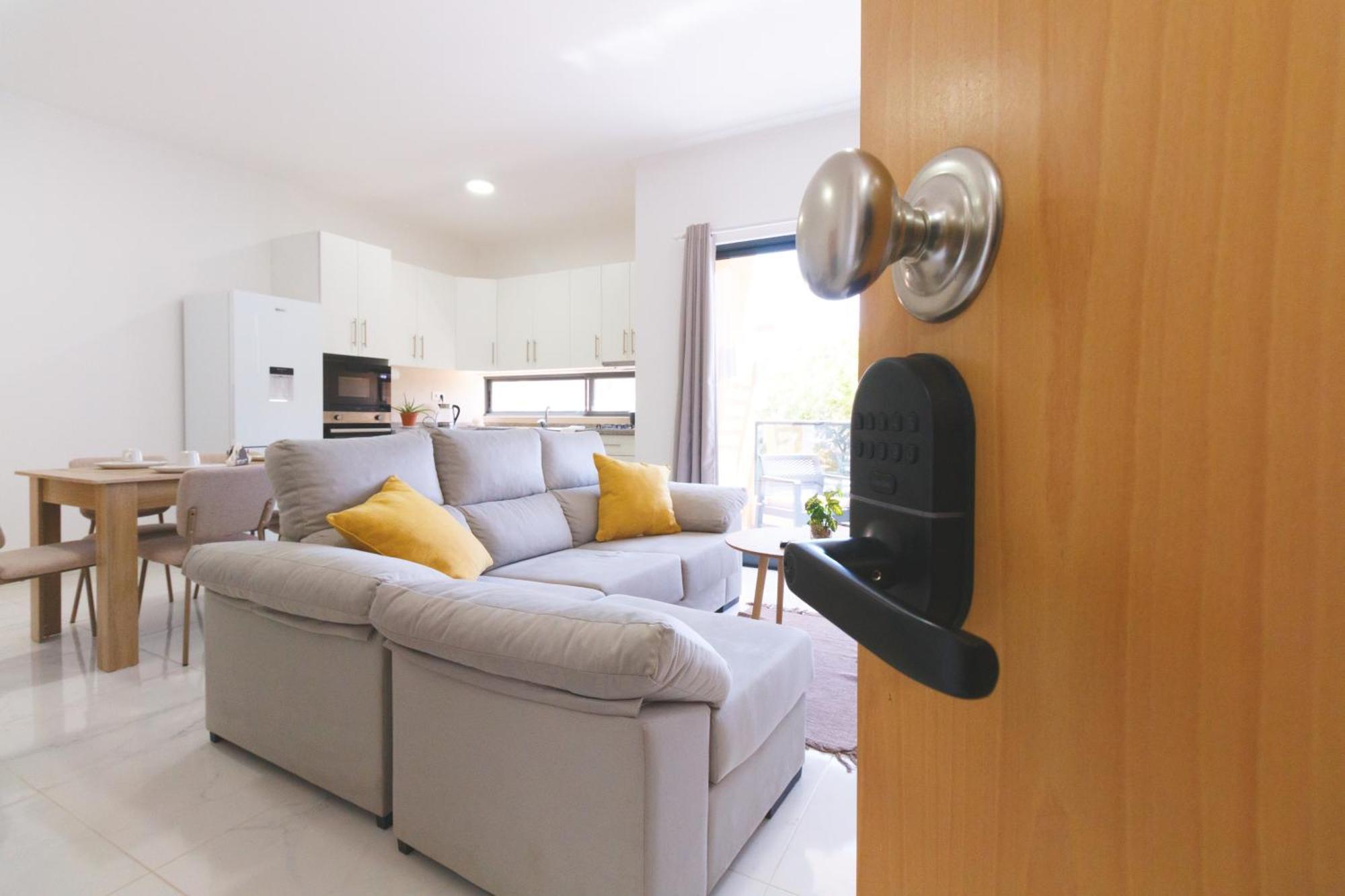 Brand New Spacious T3 Apartment In Santa Maria Esterno foto